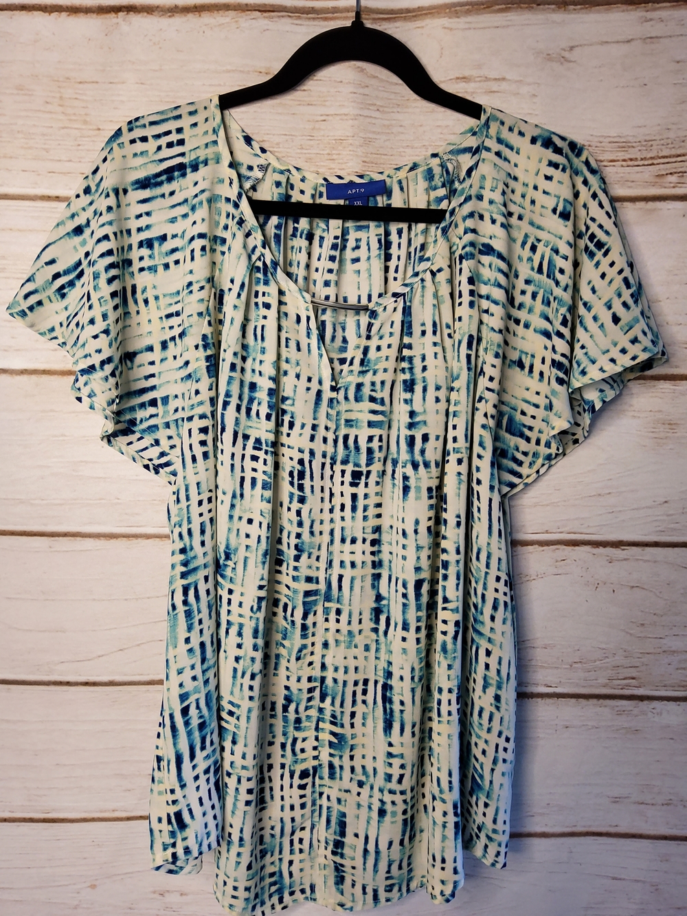Apt. 9 Teal & White Abstract Grid Flutter-Sleeve Top